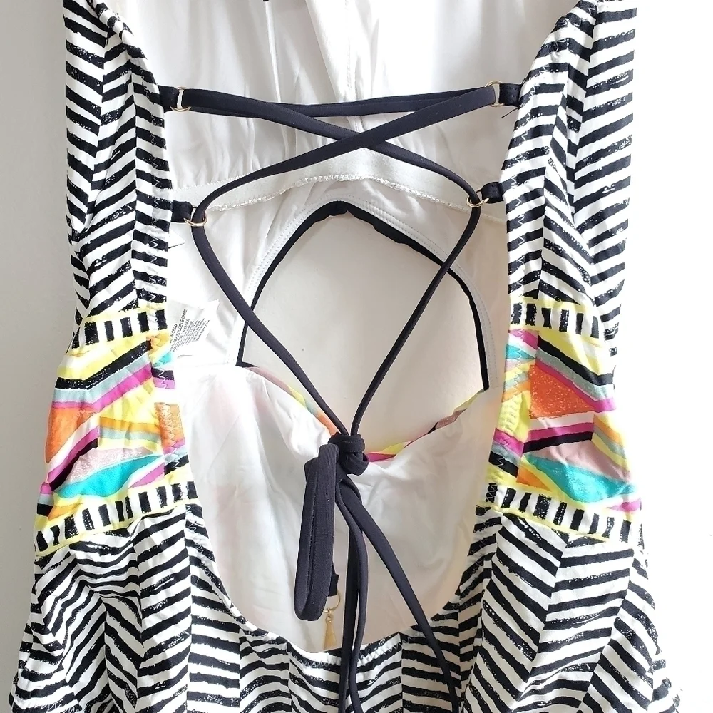 New Trina Turk Brasilia High Neck Swimsuit Size 10 / Large